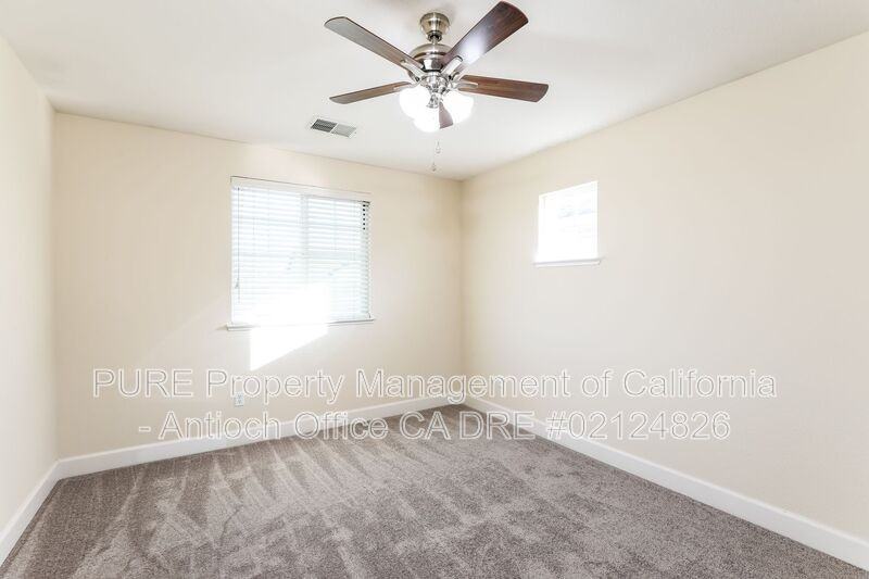 5208 Rainwood Way - Photo 2 of 20