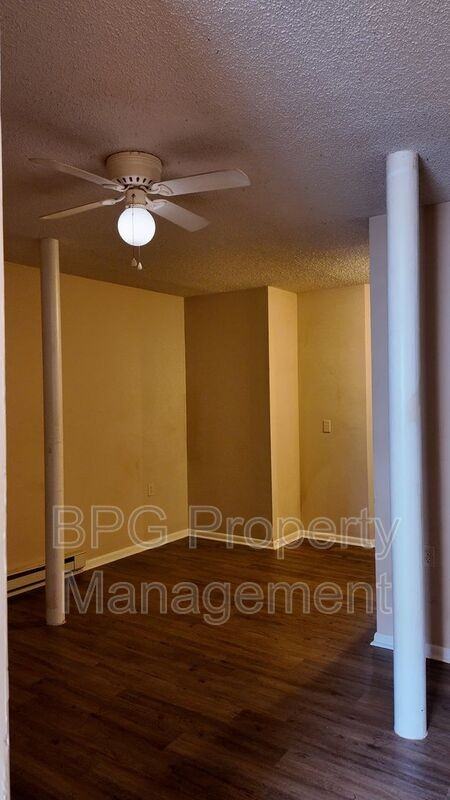 205 N Main St #6 - Photo 5 of 44