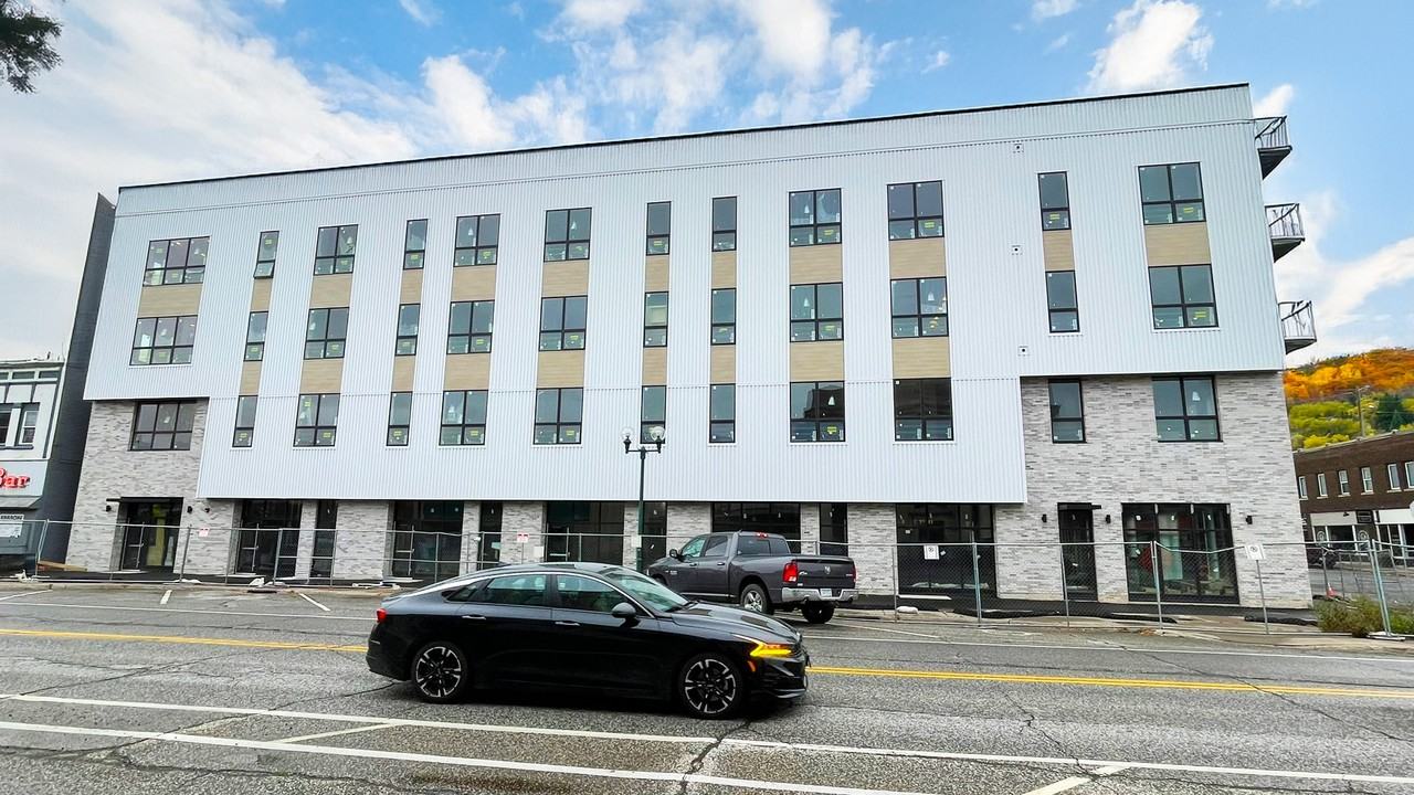 Urbane218 - Photo 2 of 27