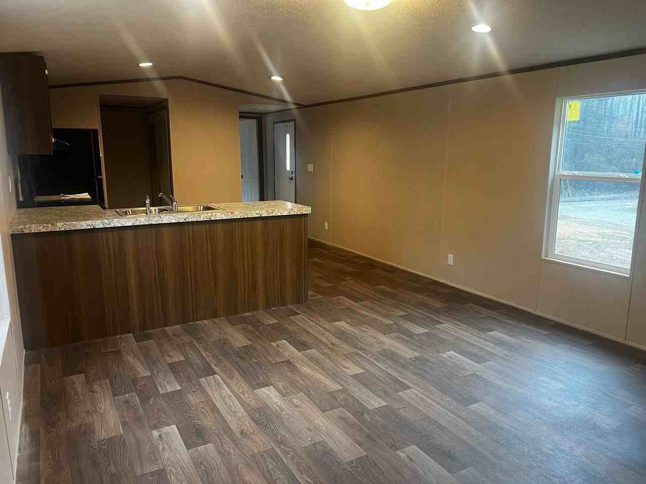 Shady Circle - Photo 6 of 44