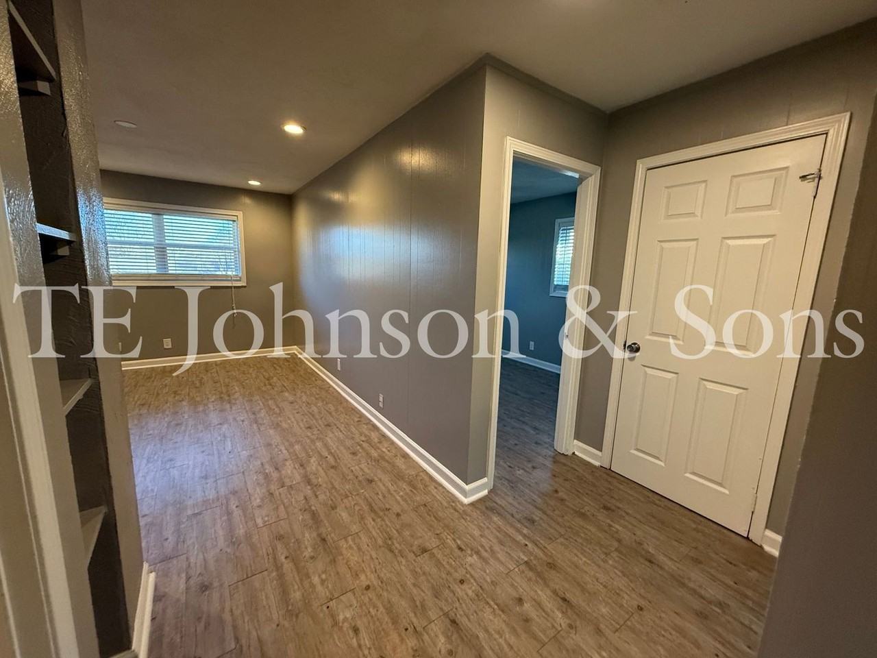 820 W 7th St - Photo 7 of 22