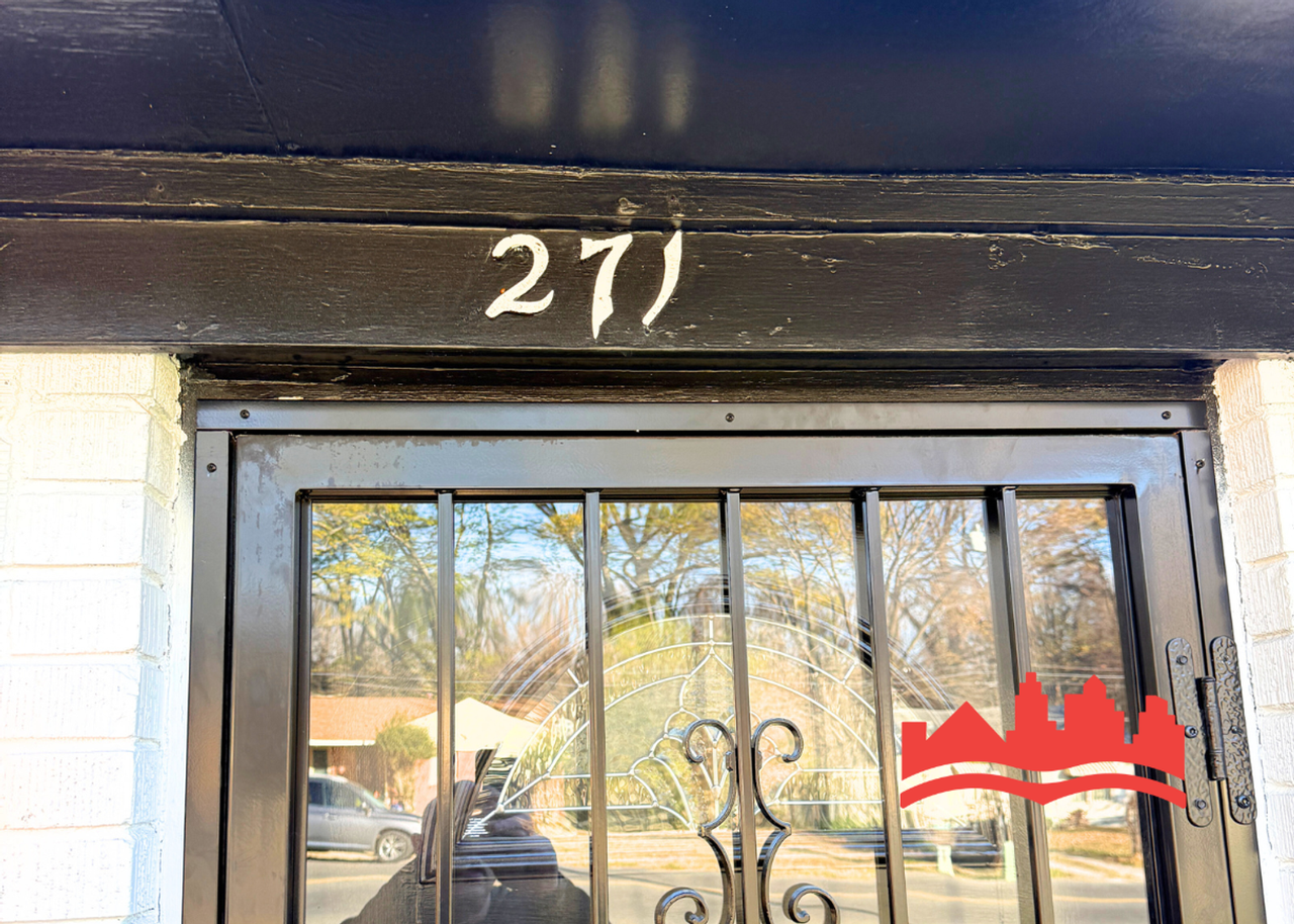 271 W Levi Rd - Photo 2 of 14