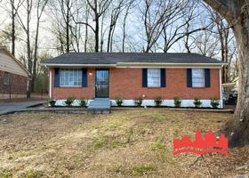 featured image of 4061 Mossville St