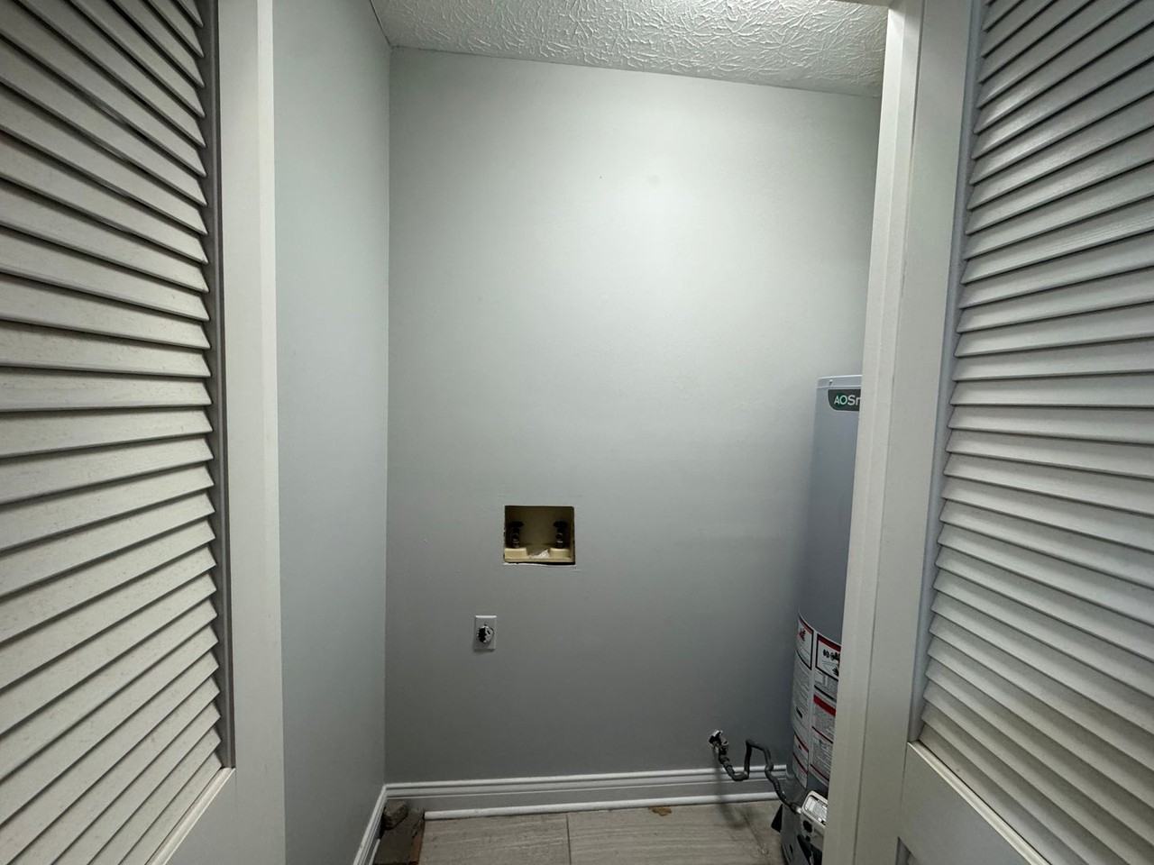 Westen Apartments - Photo 5 of 33