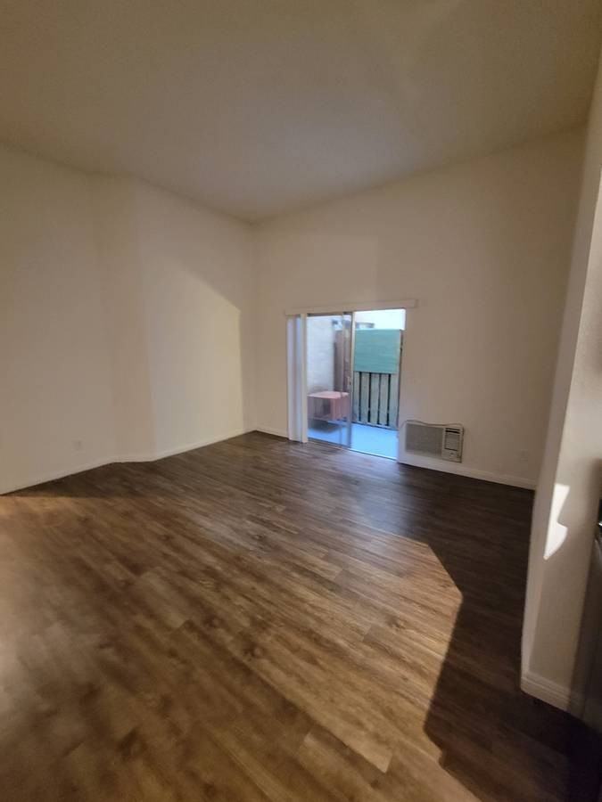 4124 Eagle Rock Boulevard #111 - Photo 6 of 17