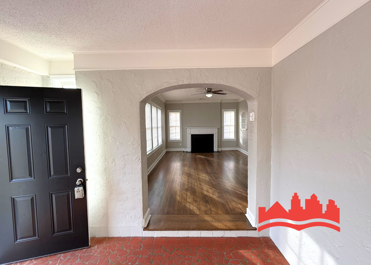 2244 Cypress Cir - Photo 5 of 20