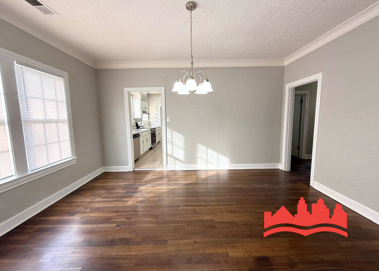 2244 Cypress Cir - Photo 7 of 20