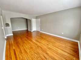 featured image of 324 8th St