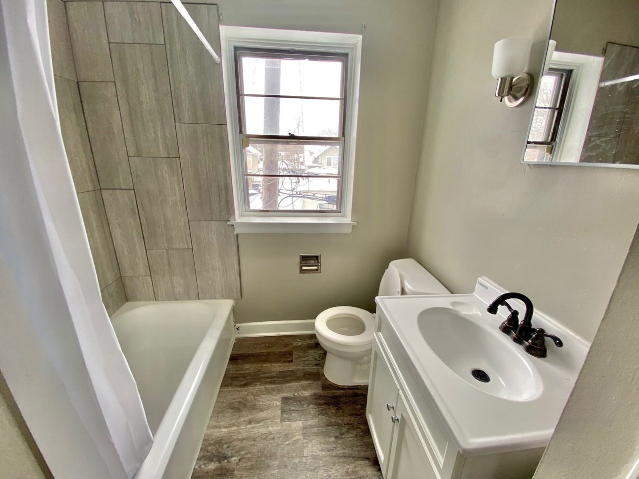 324 8th St - Photo 6 of 20