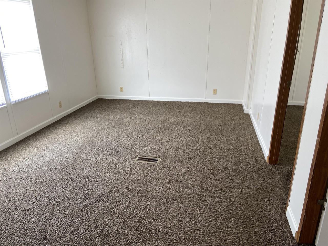 Sawgrass Mobile Home Park - Photo 6 of 15