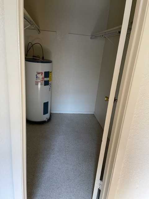 CAMPUS COURT - Photo 3 of 4