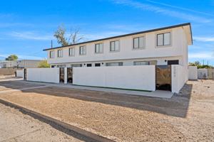 featured image of 2304 N 10th Ave