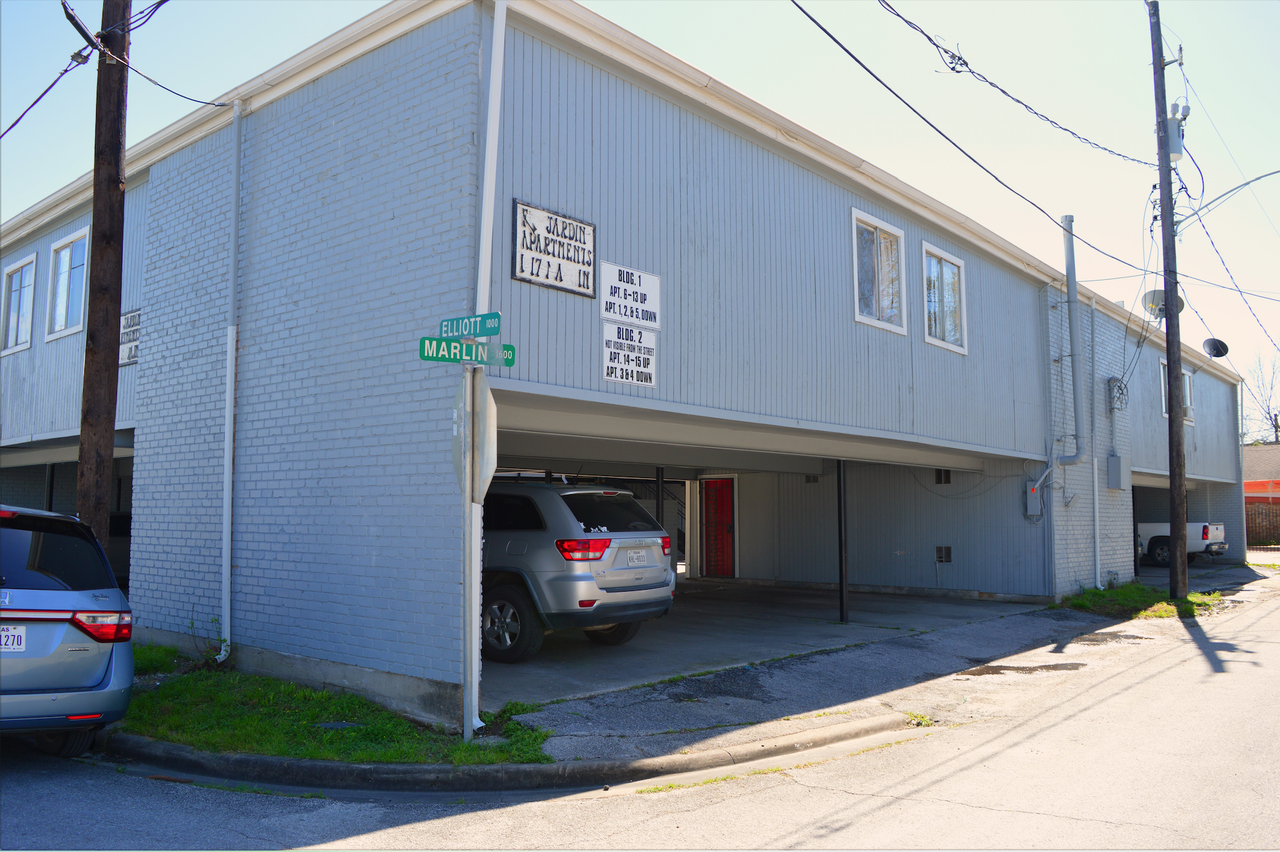 1617 Marlin - Photo 2 of 50