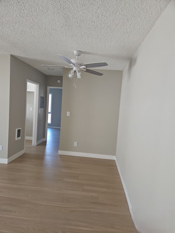 2092 - 8629 Willis Ave. - Photo 4 of 12