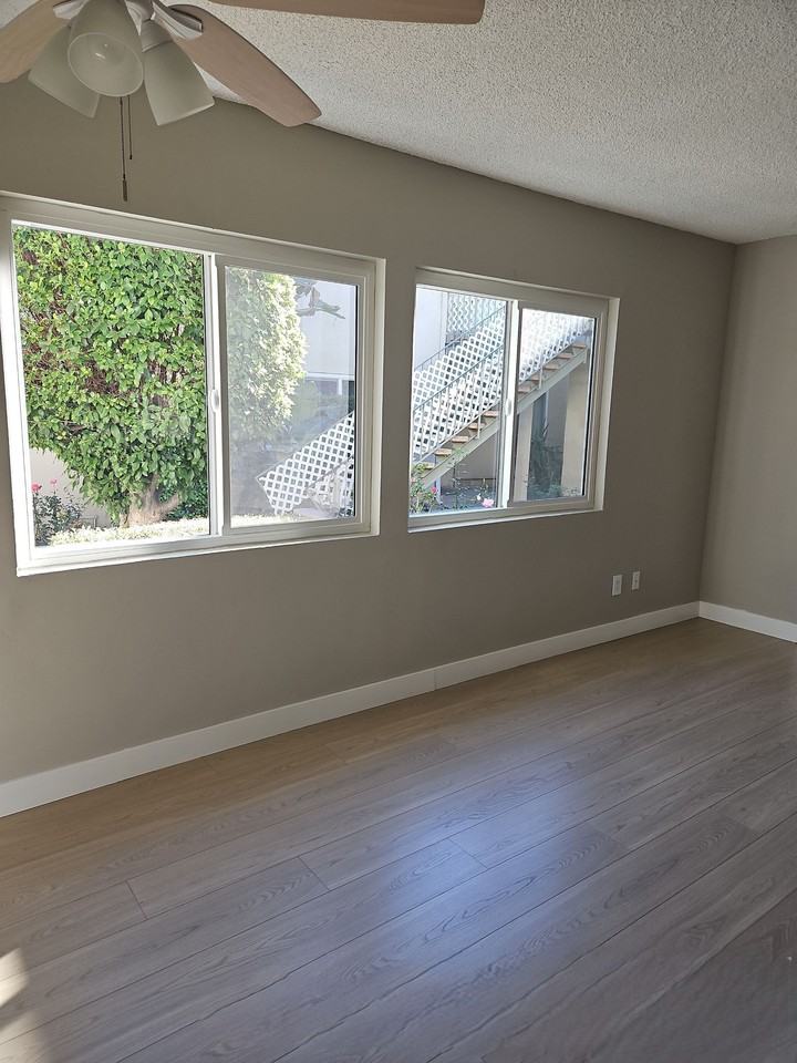 2187 - 8363 Willis Ave. - Photo 5 of 18