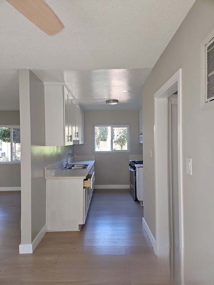 2187 - 8363 Willis Ave. - Photo 6 of 18