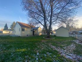 608 S University Rd - Photo 1 of 1