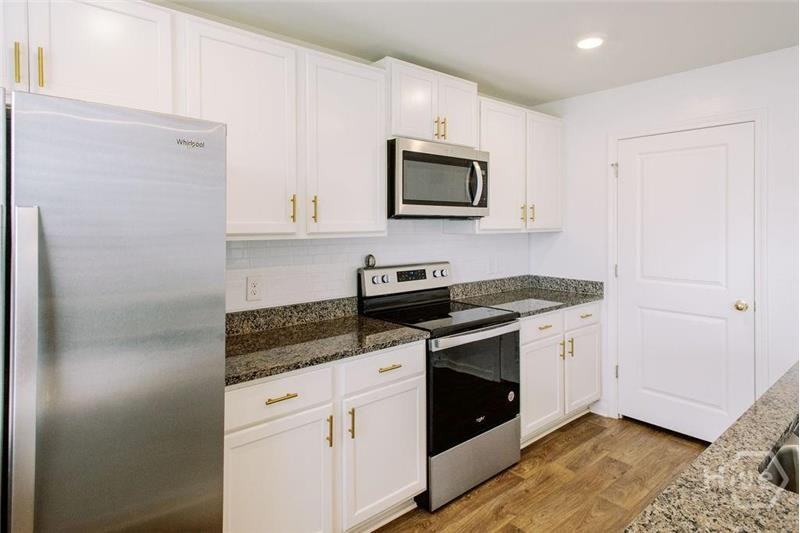 123 Skylar Road - Photo 6 of 24