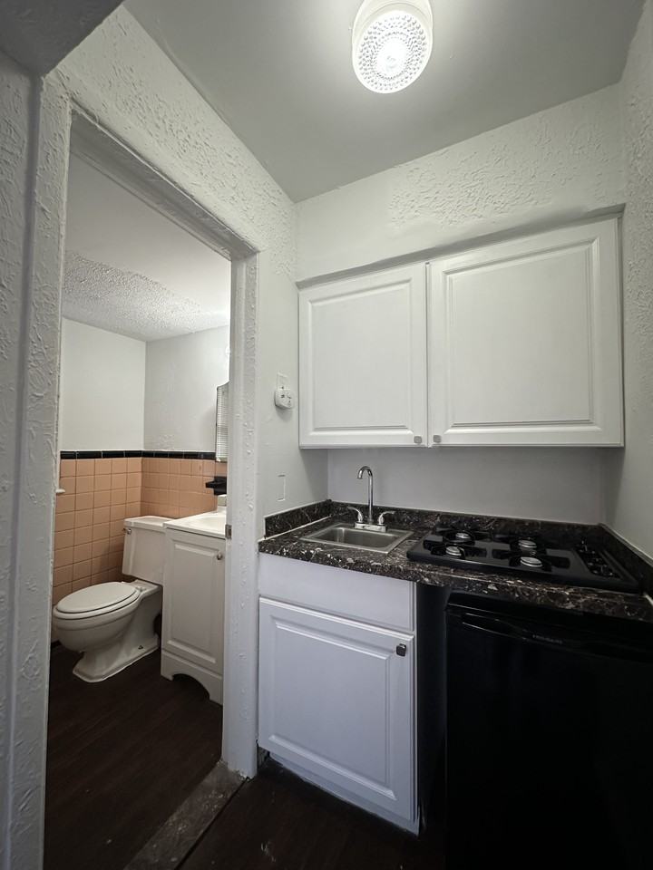 LS Apartments, LLC - Photo 5 of 15