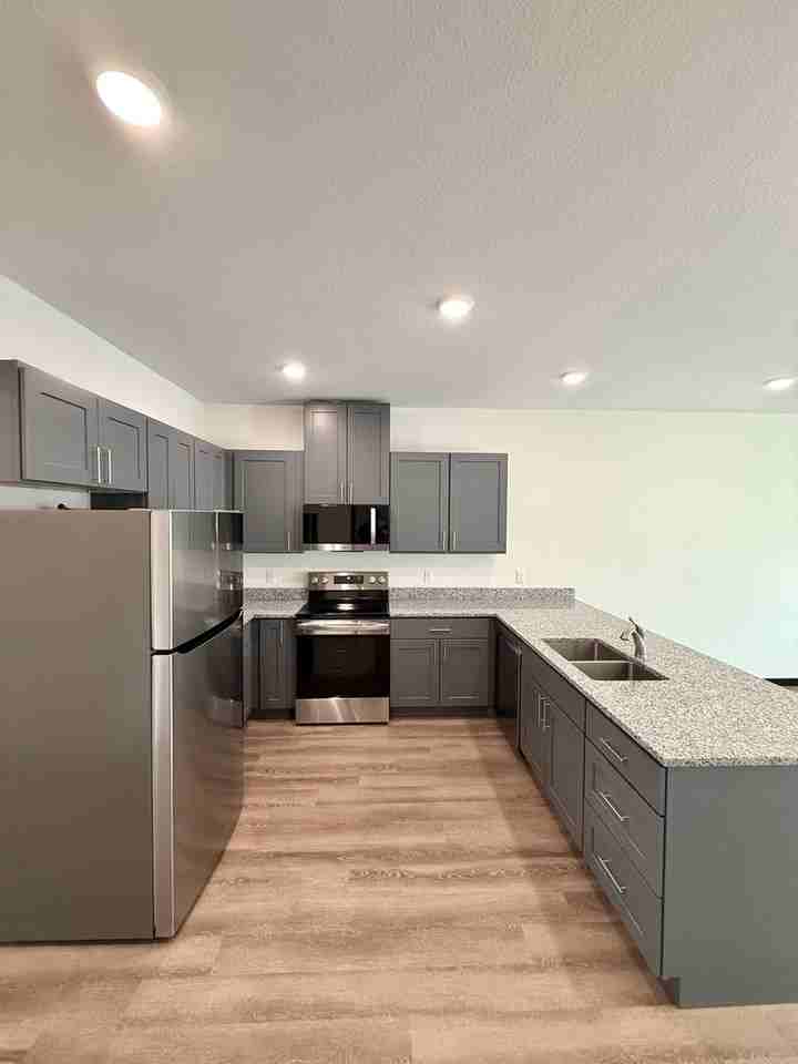 Liberty Villas - Photo 6 of 26