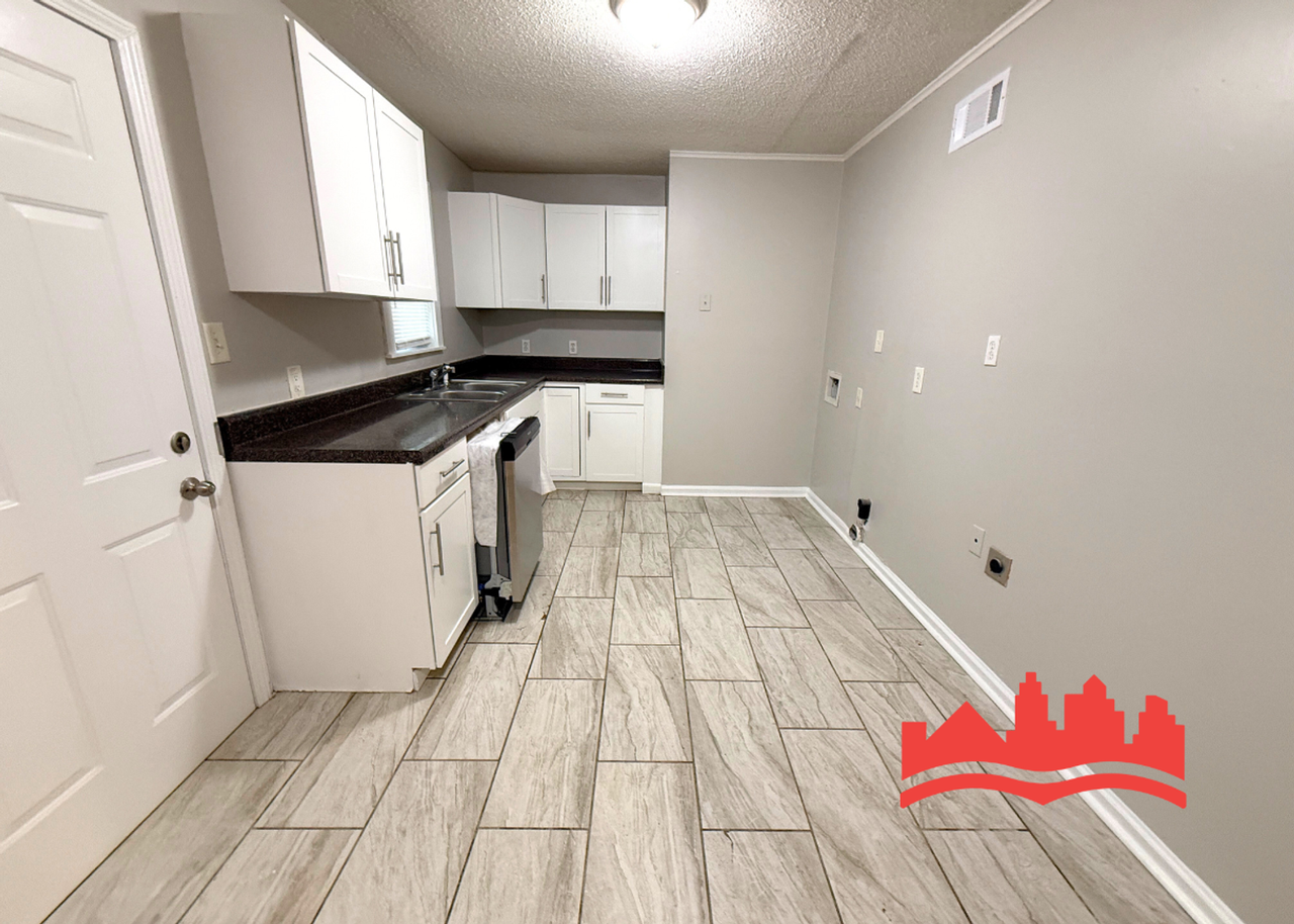 3453 Madewell St - Photo 6 of 14