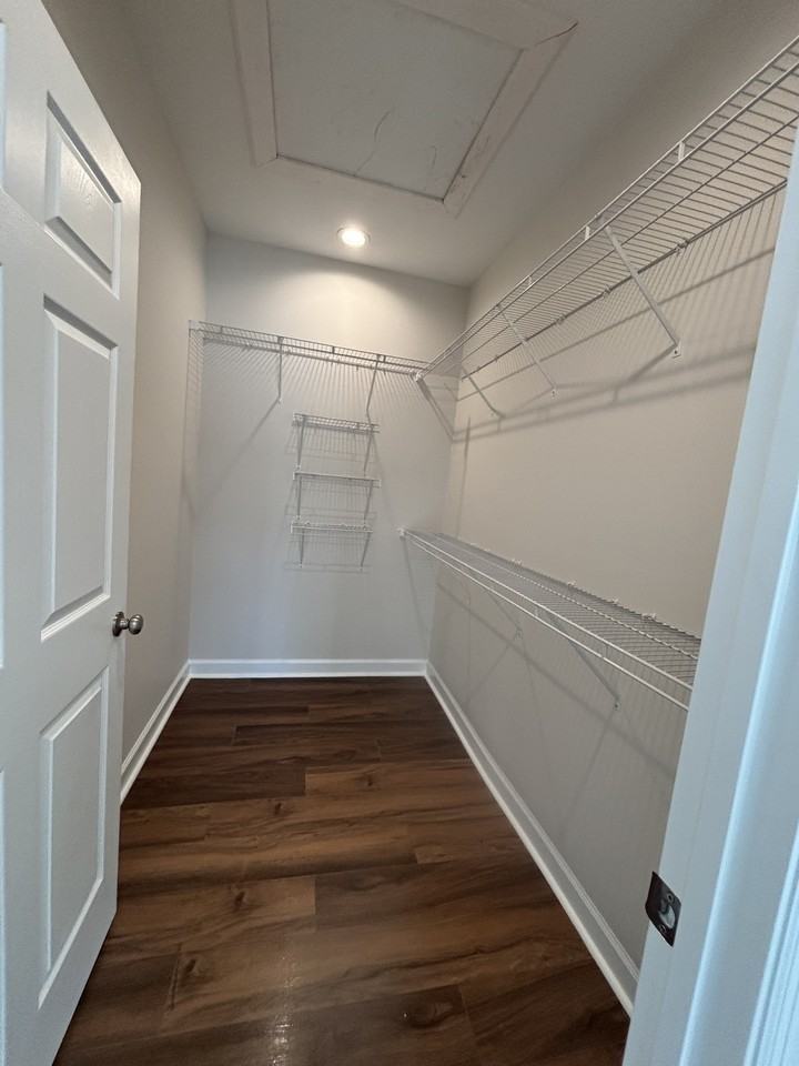 16574 Jamilynn Drive - Photo 5 of 9