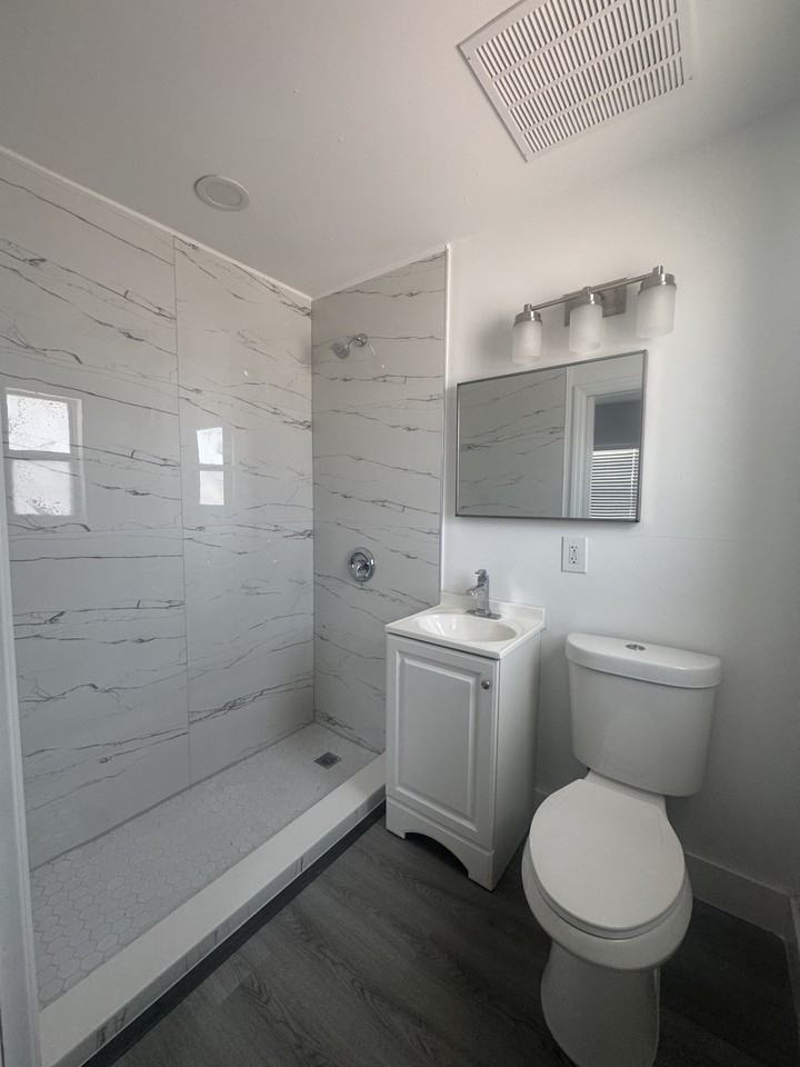 8401 BYRON AVE - Photo 5 of 11