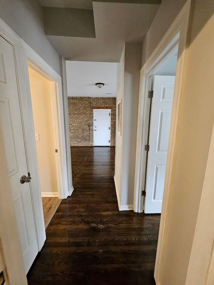 5550 W North - Photo 7 of 11