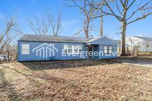 6629 Parkview Ave - Photo 1 of 1