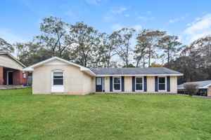 featured image of 515 Chatsworth Dr