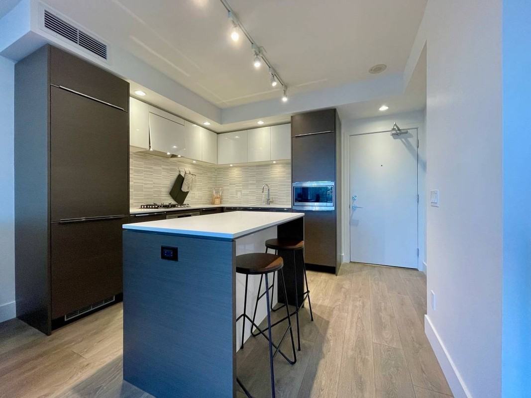 5233 Gilbert Road #318 - Photo 4 of 20