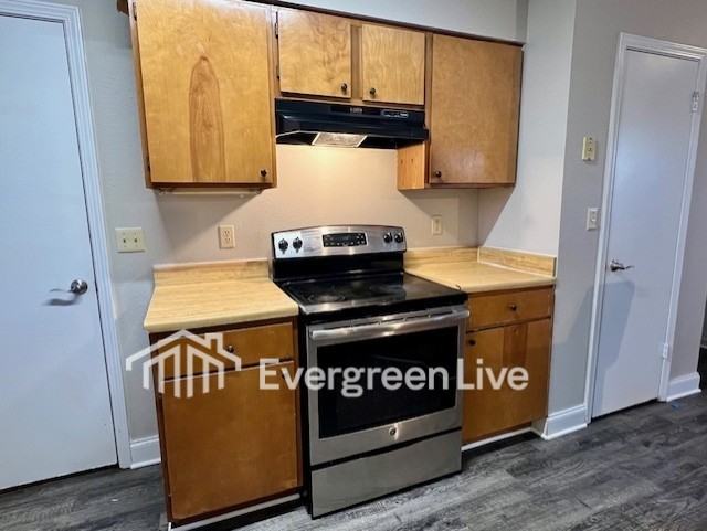 105 Pembroke Ct - Photo 7 of 18