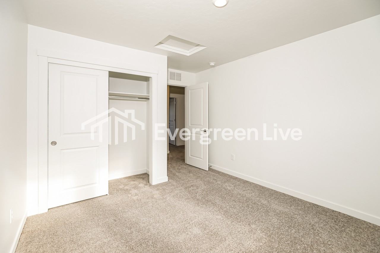 9350 W Happy Day Dr - Photo 6 of 16