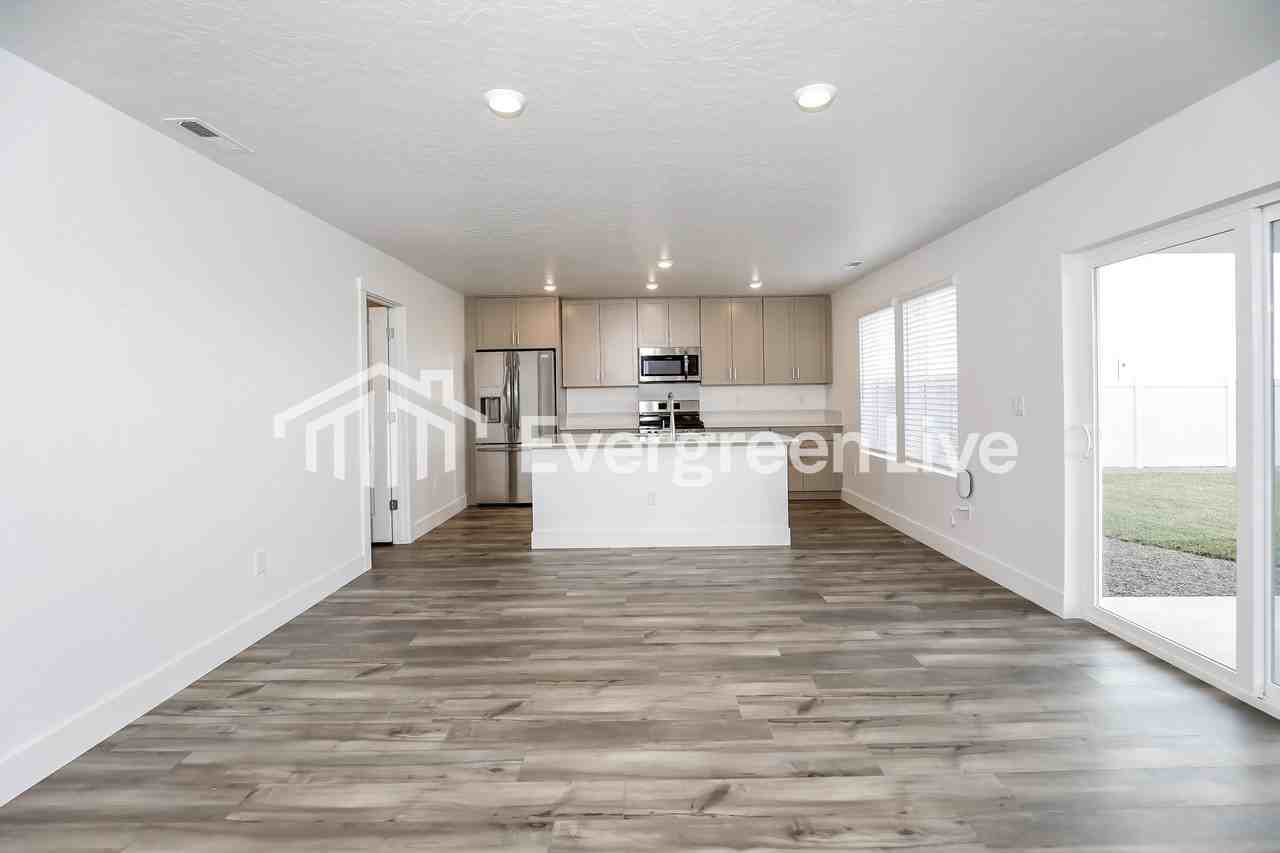 9094 W Inspirado St - Photo 5 of 16