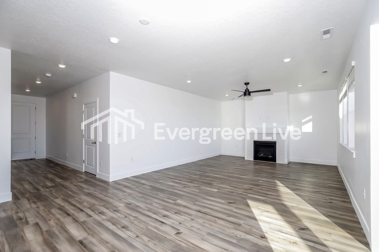 15164 Cumulus Way - Photo 5 of 16