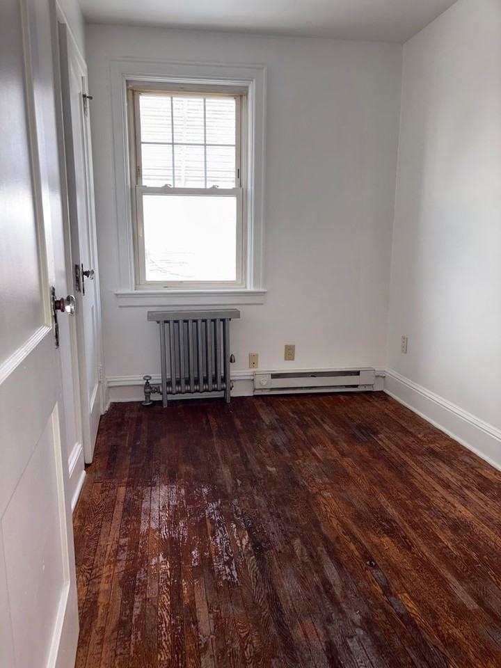 55 Adam St #2 - Photo 6 of 11