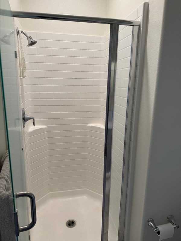 3381 Lynd Ave - Photo 2 of 8