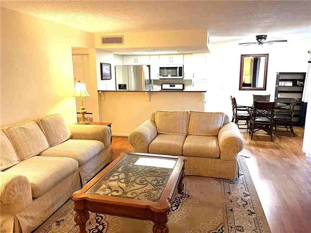 3083 Westwood Way - Photo 6 of 24