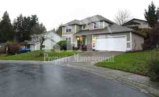 featured image of 2320 Dalarna Ct Ne