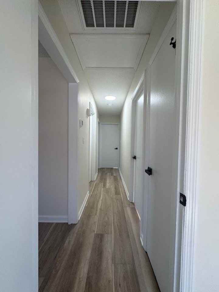 256 E Davidson Ave - Photo 5 of 16