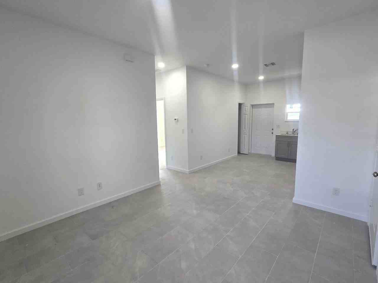 4702 Connie Ave S - Photo 6 of 36