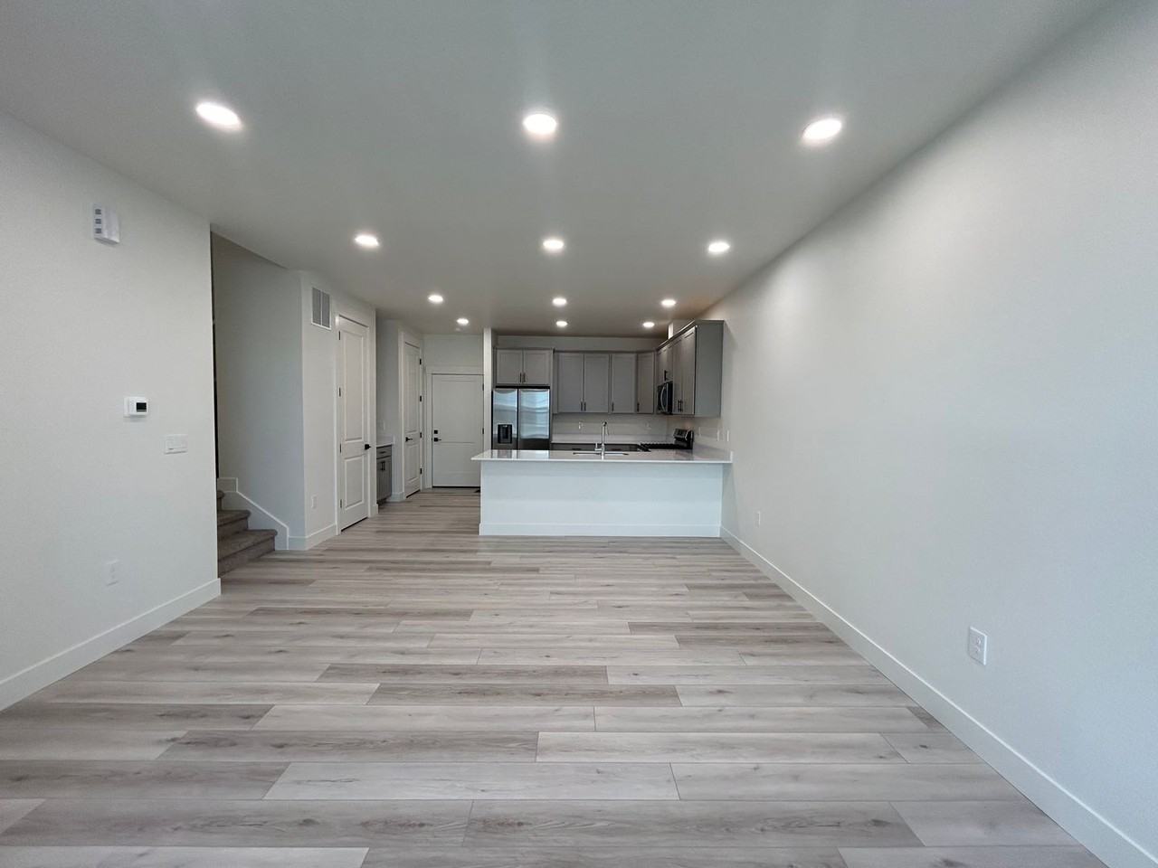 5061 Avon Ave - Photo 3 of 14