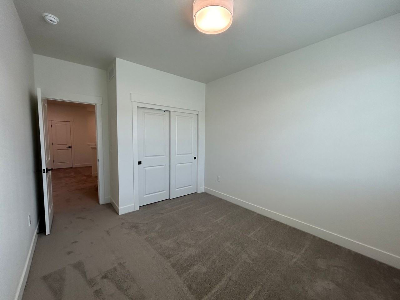 5061 Avon Ave - Photo 7 of 14