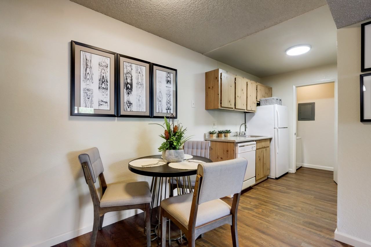 Country Brook Rental - Photo 4 of 44