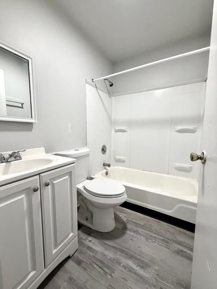 414 Beech  Street - Photo 5 of 11