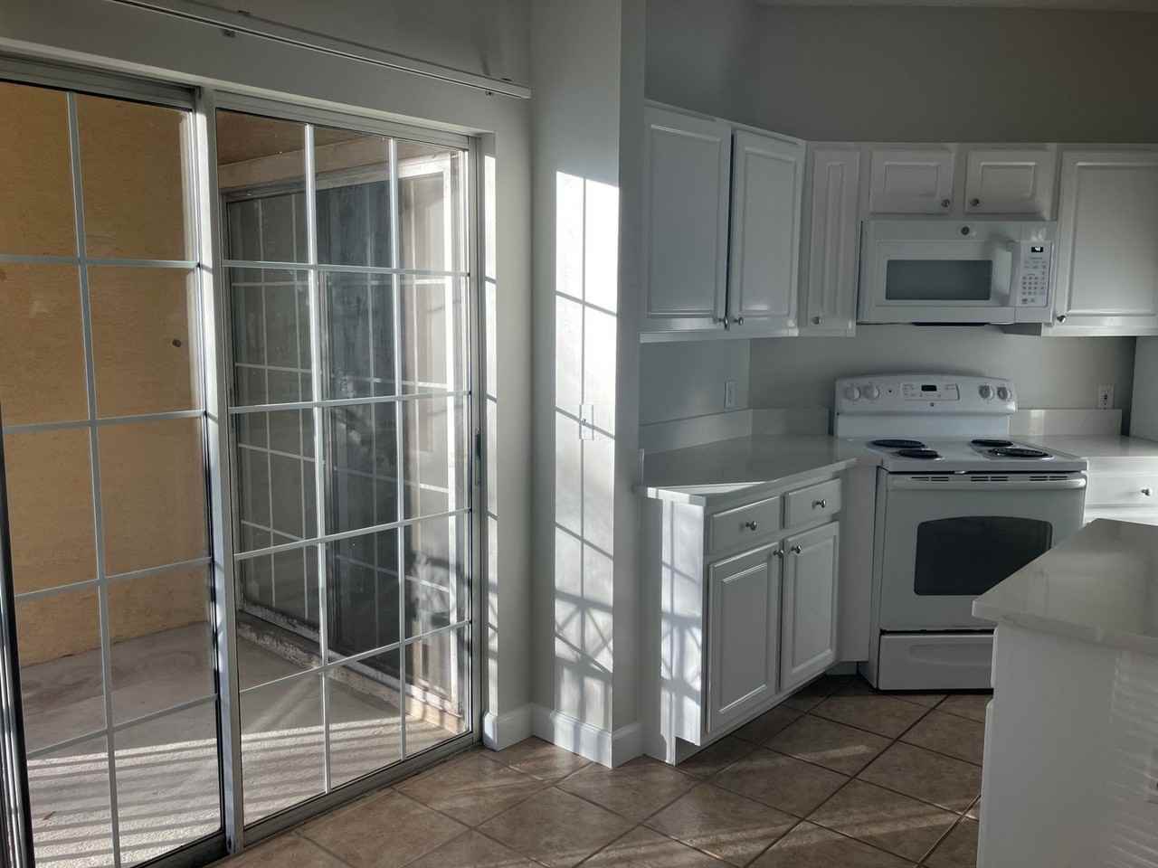 4 Indigo Run Dr - Photo 7 of 44