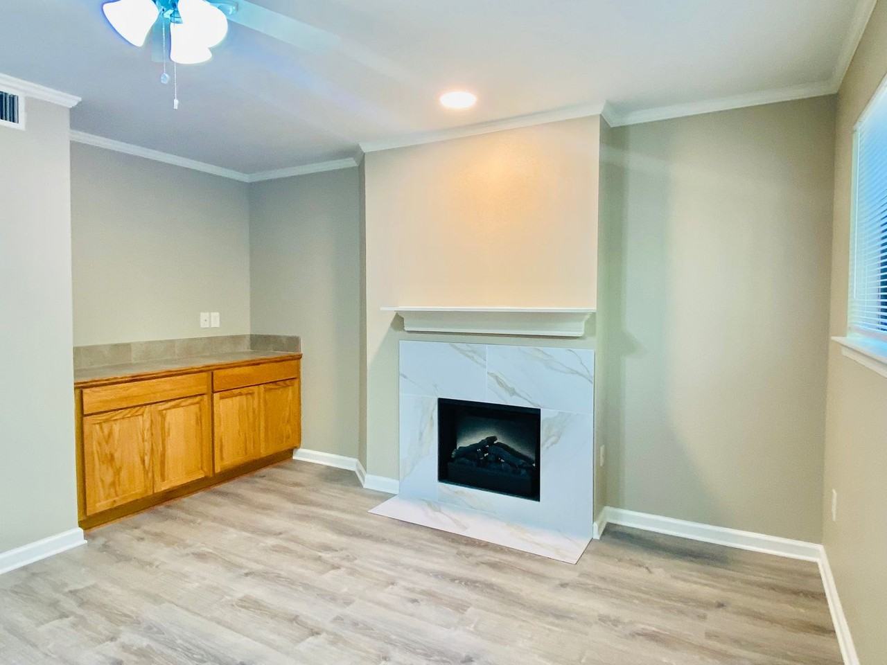 Sharlo Condominiums - AMH LLC - Photo 2 of 8