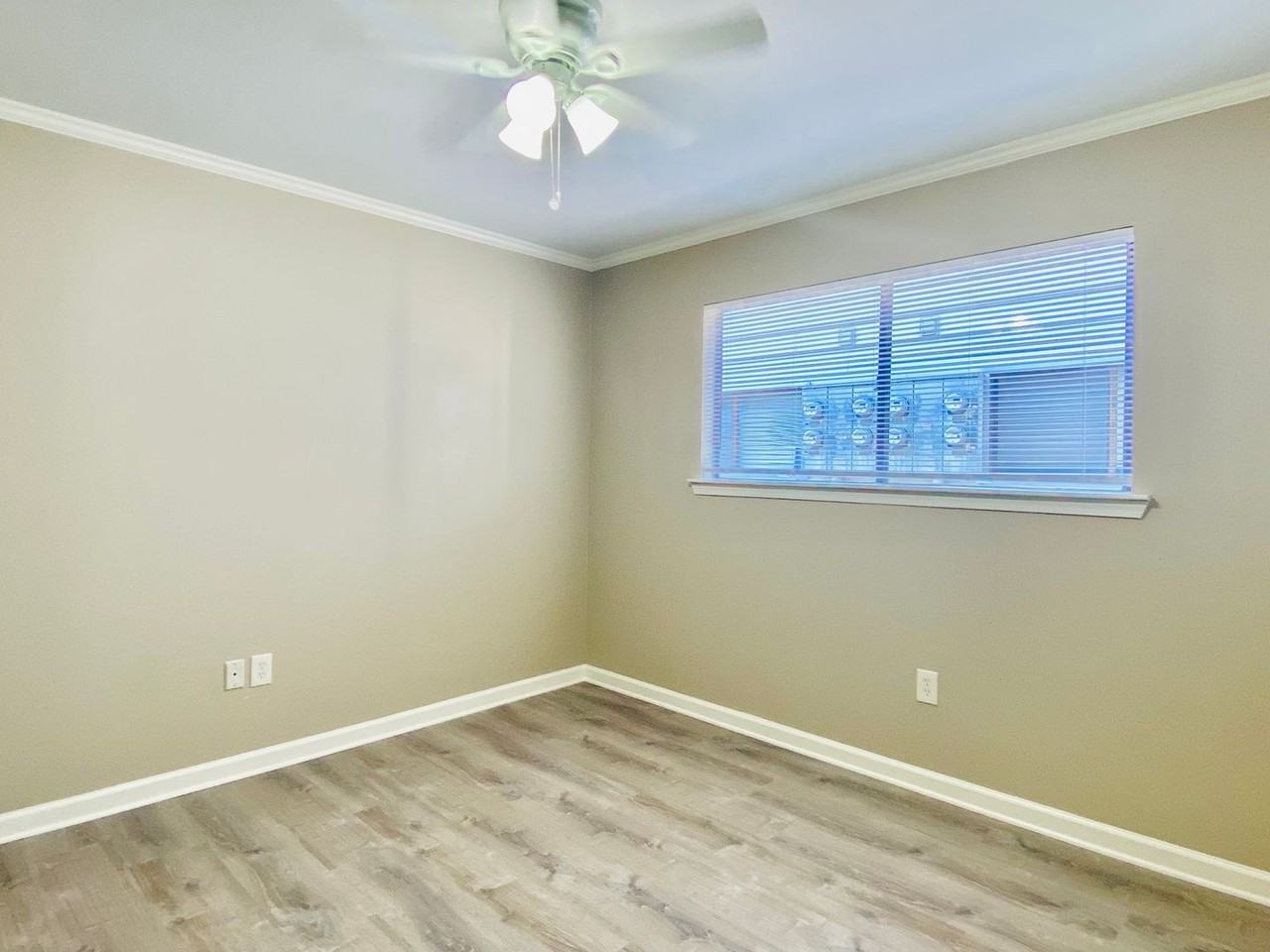 Sharlo Condominiums - AMH LLC - Photo 5 of 8