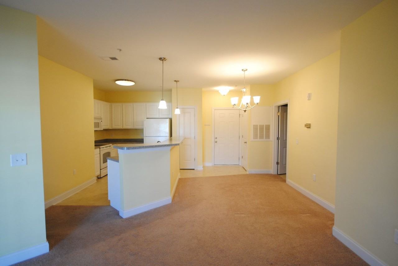 200 Gateway Condos Dr #233 - Photo 3 of 39