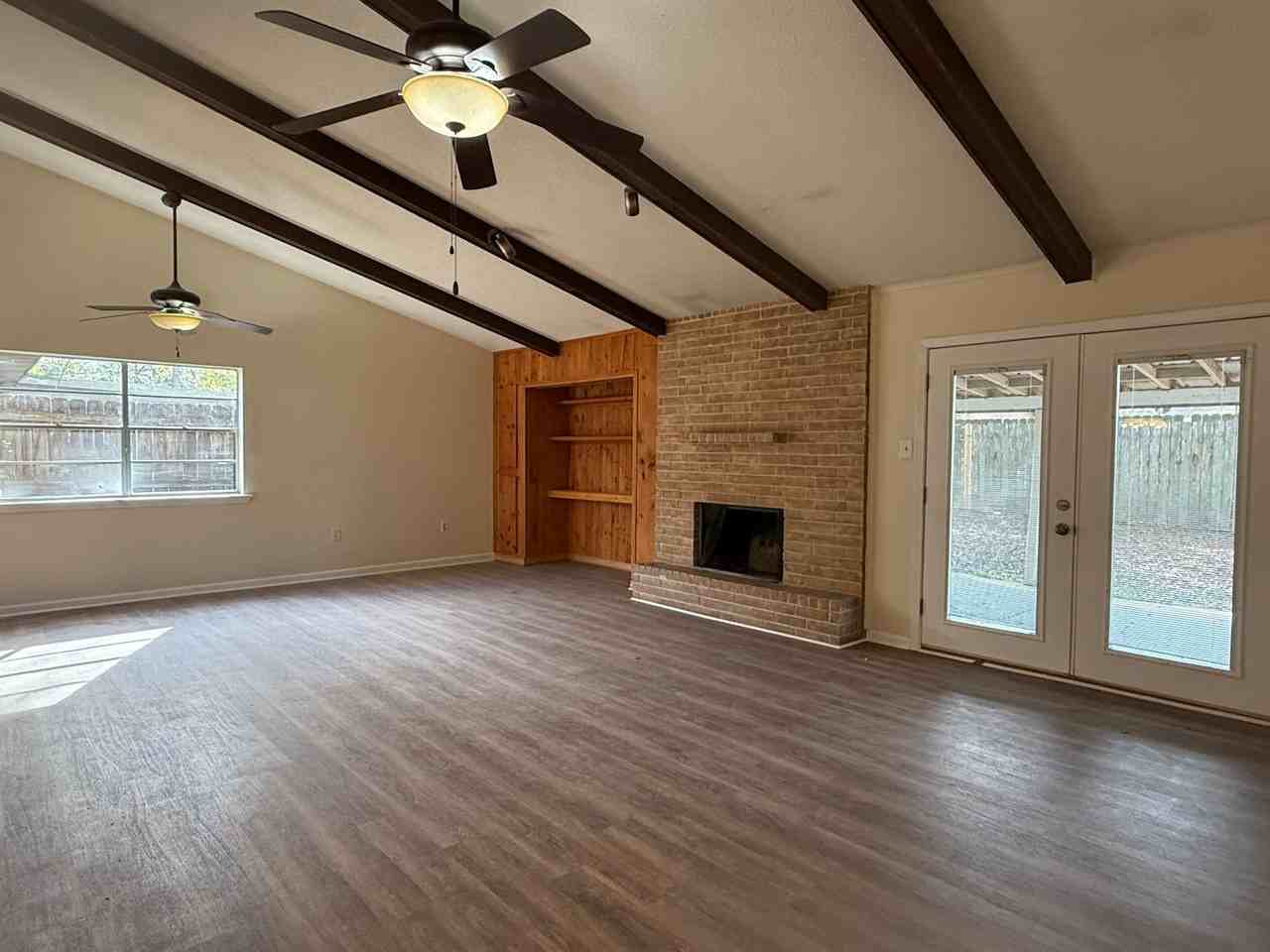 101 Marin Cir - Photo 6 of 22